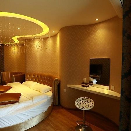 Yawei Apartment Hotel คุนหมิง ภายนอก รูปภาพ