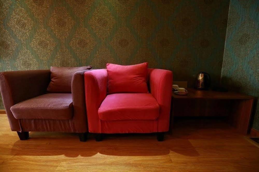 Yawei Apartment Hotel คุนหมิง ภายนอก รูปภาพ