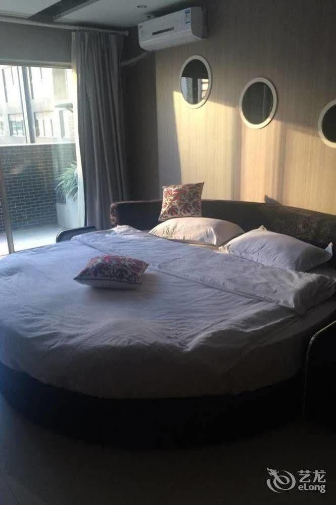 Yawei Apartment Hotel คุนหมิง ภายนอก รูปภาพ