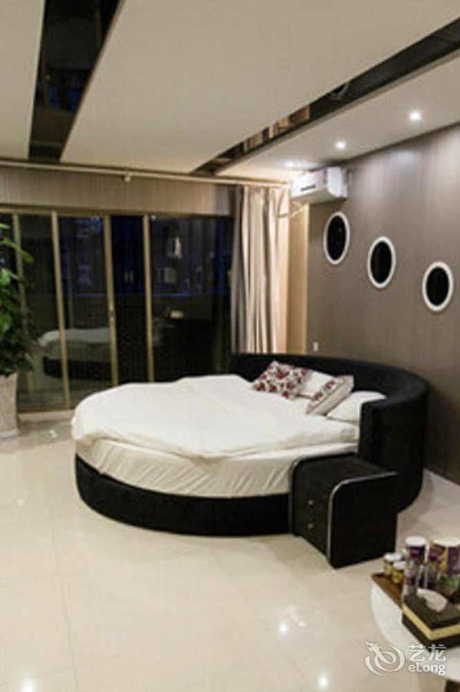 Yawei Apartment Hotel คุนหมิง ภายนอก รูปภาพ